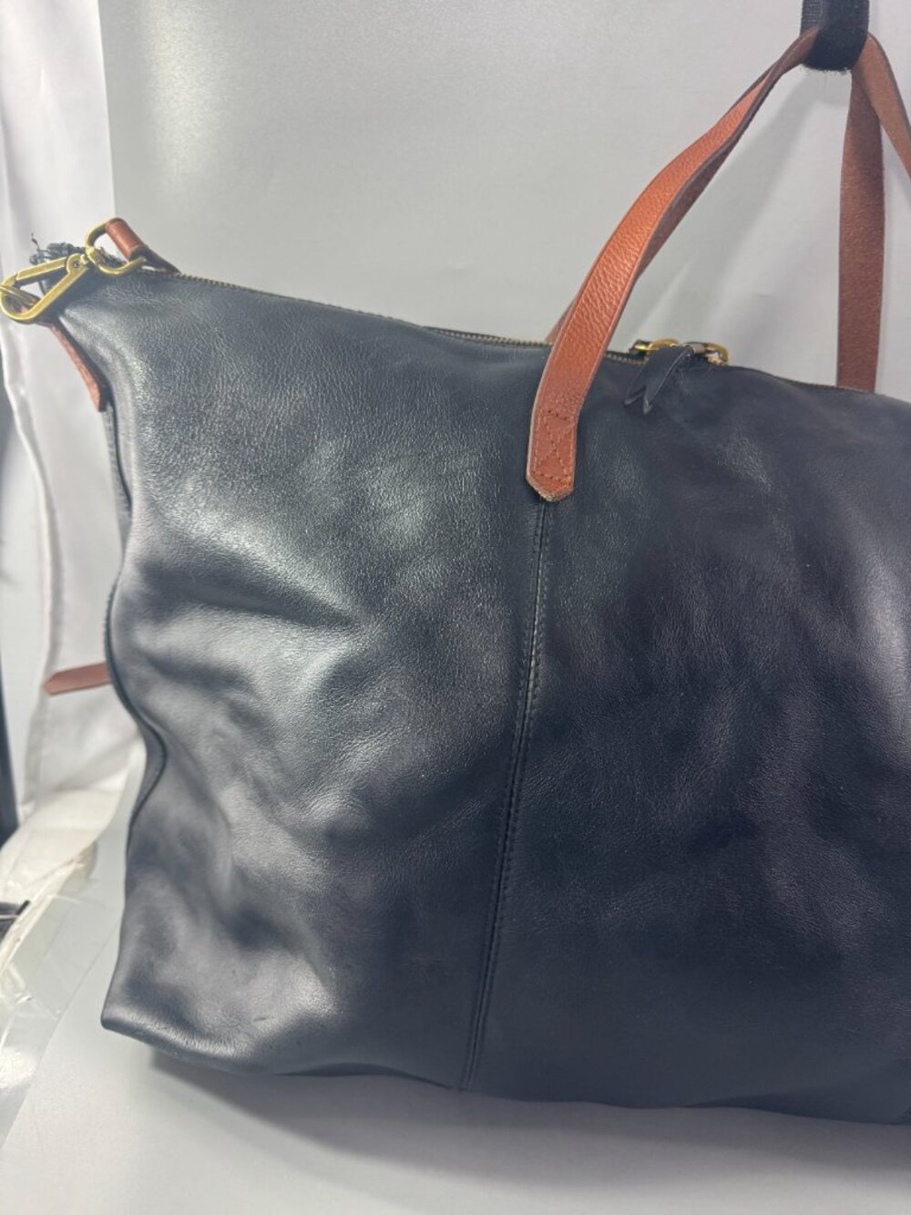 Madewell The Transport Weekenderin in True Black - Picture 8 of 15